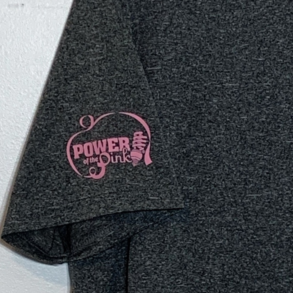 EUC St Louis Cardinals‎ Power of the Pink Logo Tee - Picture 5 of 5